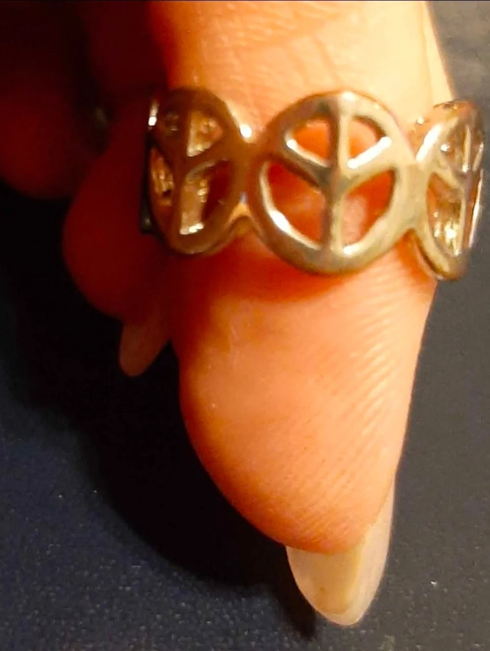 Vtg Peace Full Circle Ring Silver Tone size 6